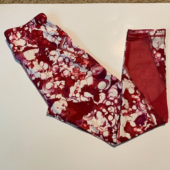 Under Armour Flower Print Compression / Heat Gear Leggings Size Medium - Picture 9 of 11